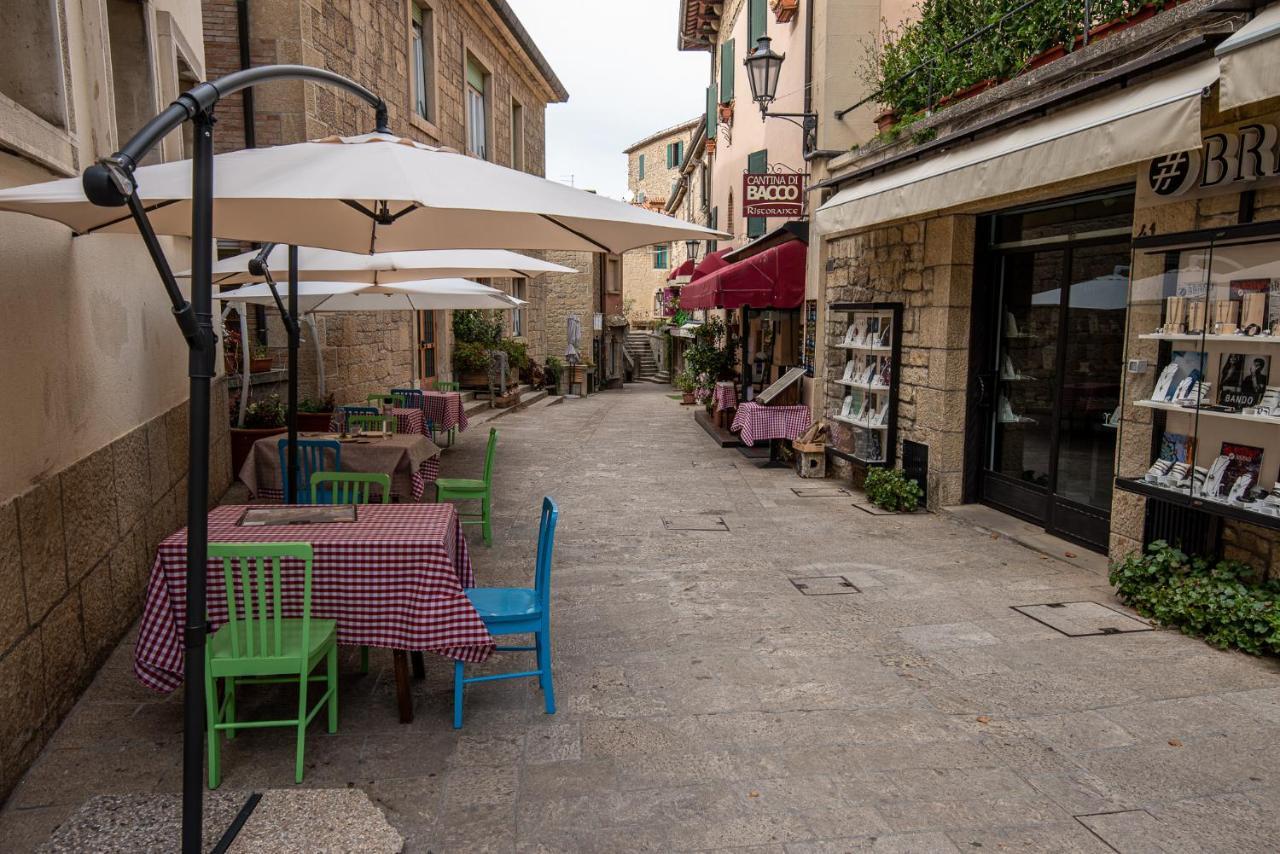 Locanda Cantina Di Bacco San Marino Exteriör bild