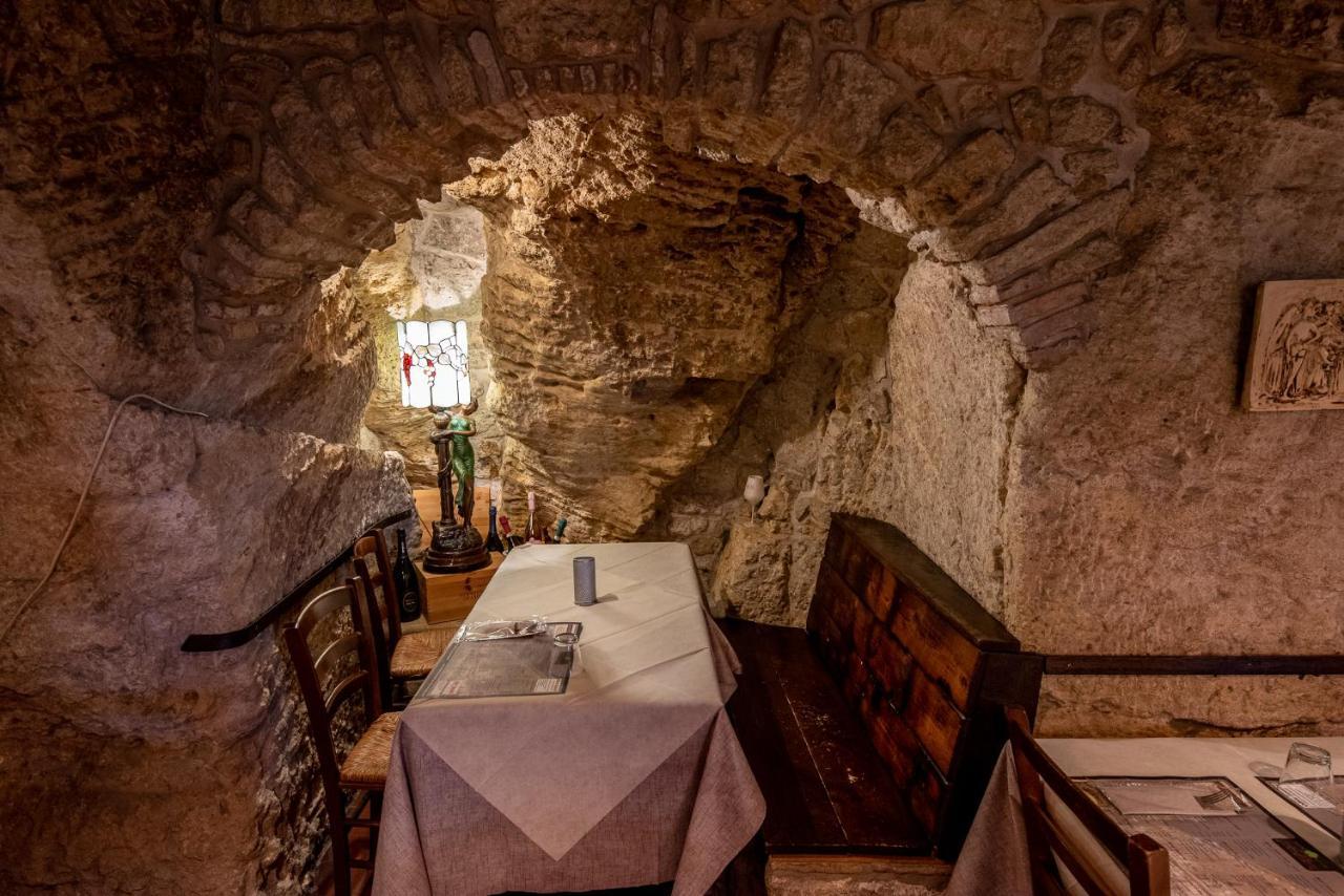 Locanda Cantina Di Bacco San Marino Exteriör bild