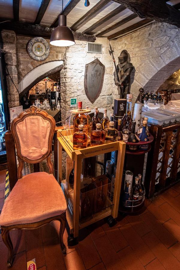 Locanda Cantina Di Bacco San Marino Exteriör bild