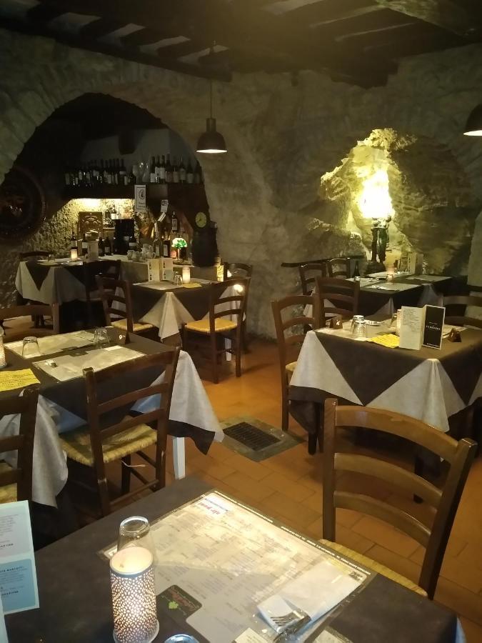 Locanda Cantina Di Bacco San Marino Exteriör bild