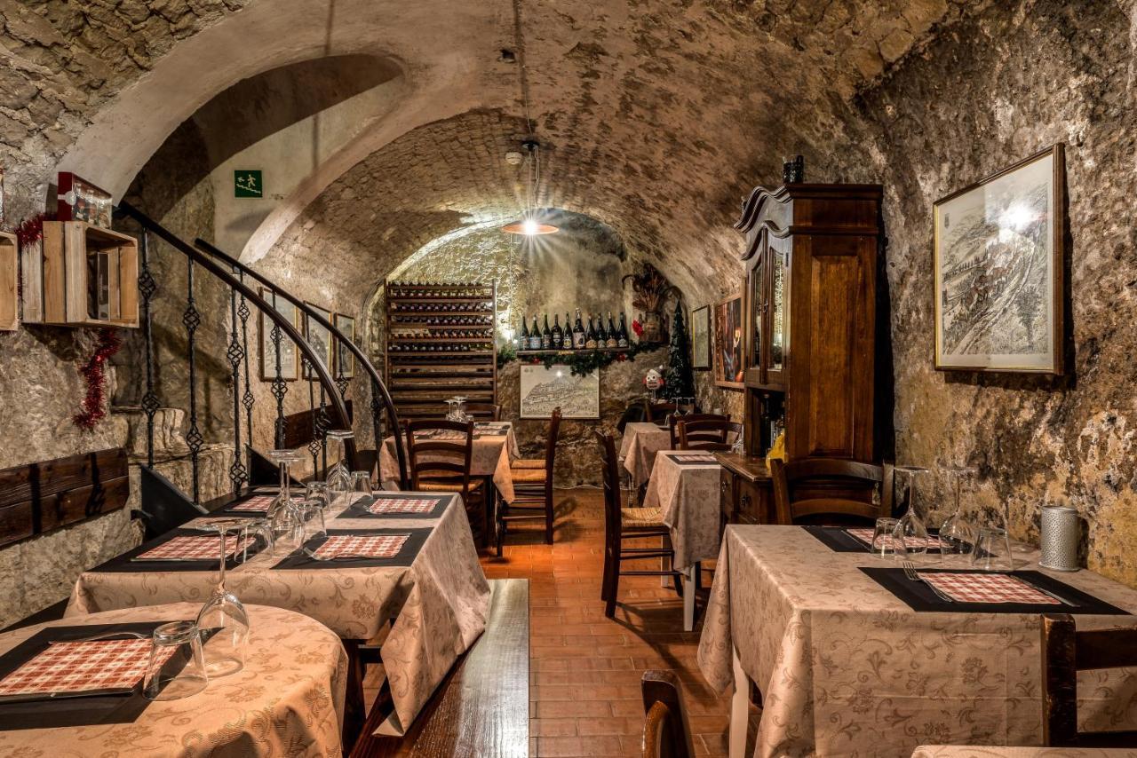 Locanda Cantina Di Bacco San Marino Exteriör bild